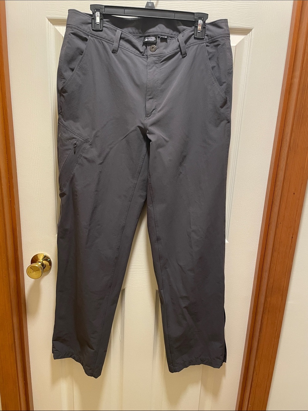 Eastern Mountain Sports Men's Gray Cargo Pants